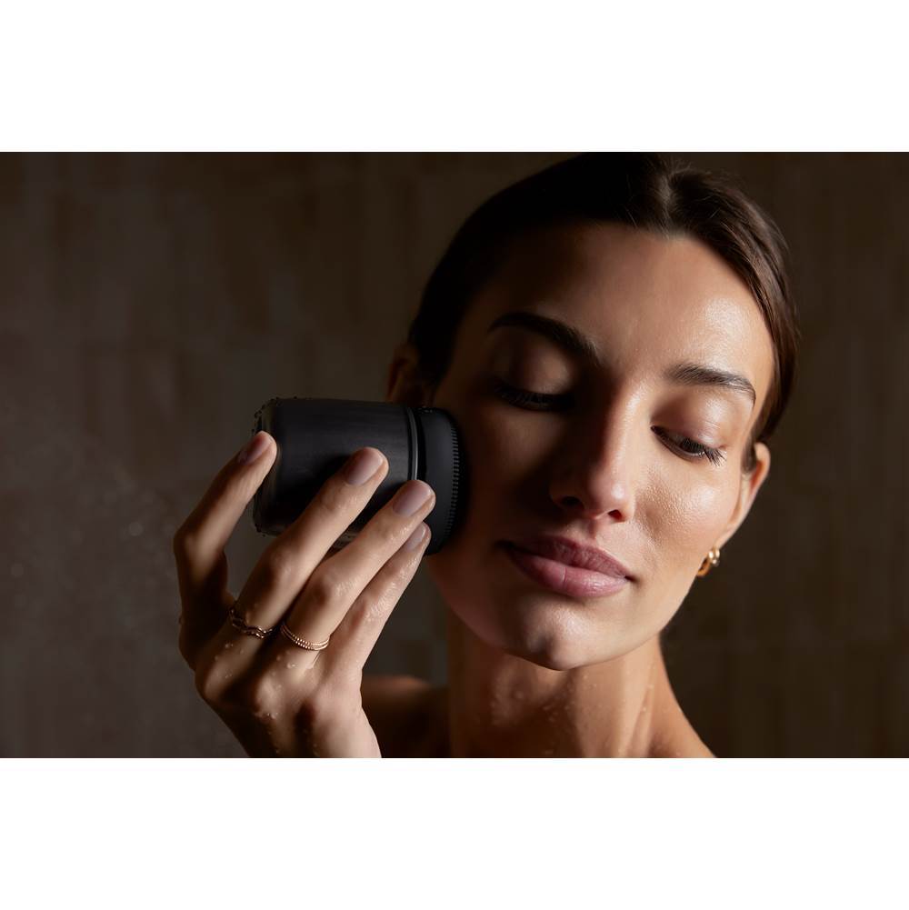 SpaVivaE All-in-one cleansing device