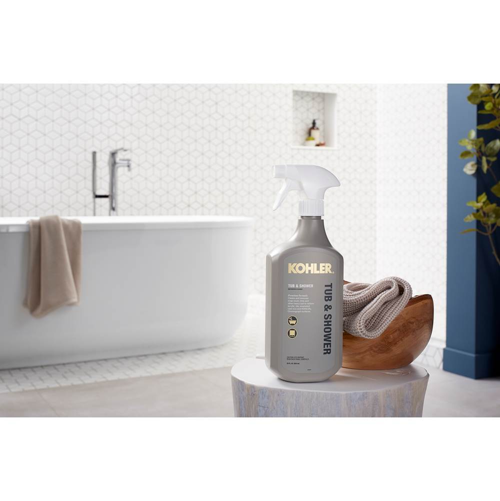Tub & shower cleaner