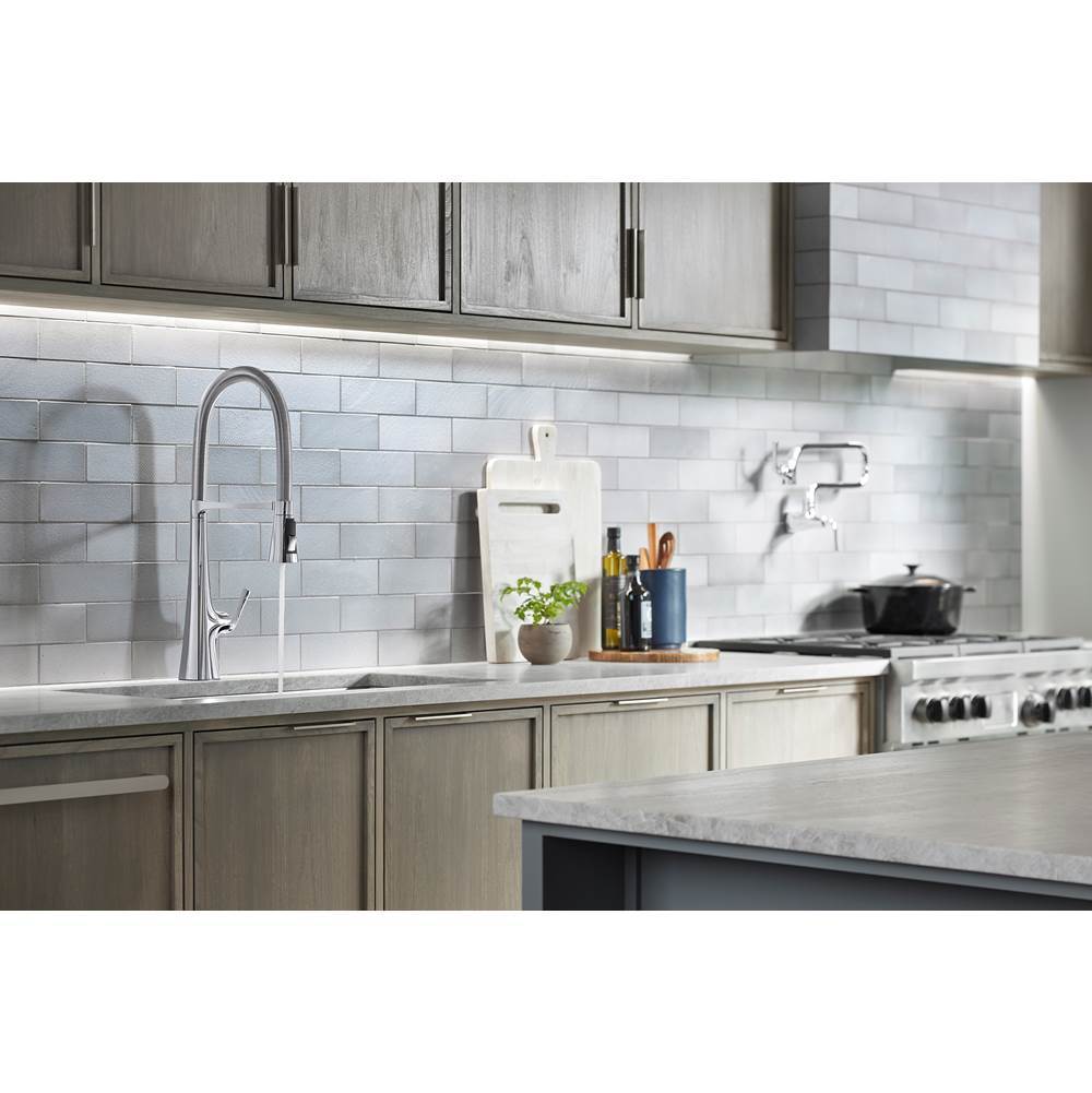 Graze Semi-professional kitchen sink faucet with three-function sprayhead