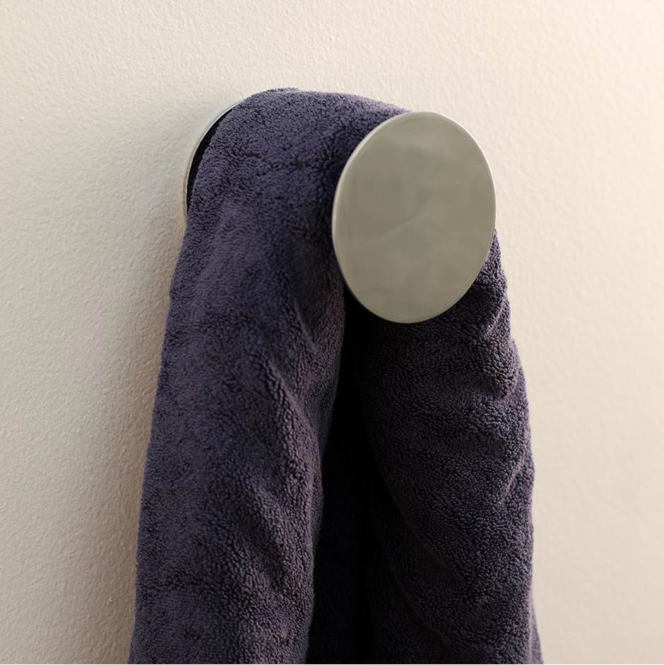 Lacava - Wall-mount towel hook made of chrome plated brass. Diam: 4'', D: 3 1/4''. - Polished Nickel