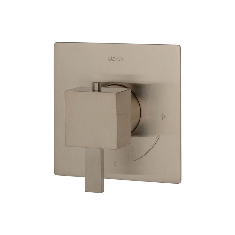 Lacava - TRIM ONLY - Built-in thermostatic valve with single handle and rectangular backplate. Water flow rate: 10.5 gpm at 43.5 psi. - Brushed Nickel