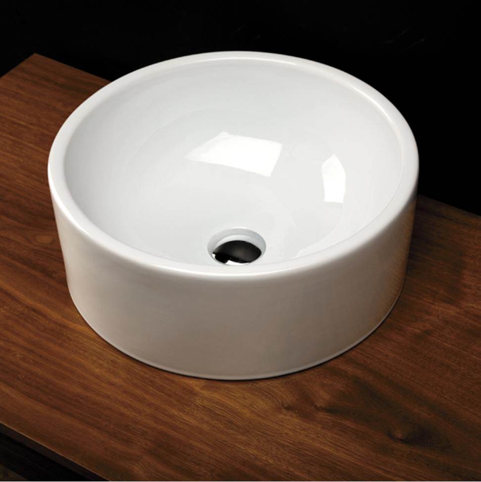 Lacava - Vessel porcelain Bathroom Sink with an overflow.Glazed exterior.16 1/2''DIAM, 6 3/8''H - White