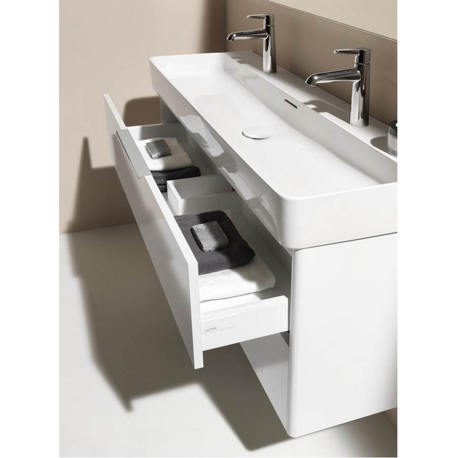 Washbasin, wall mounted