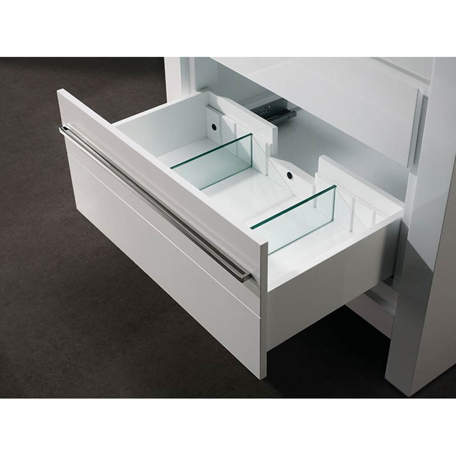 Madeli Vicenza 36'' Free Standing White/HW: Polished Chrome(PC)