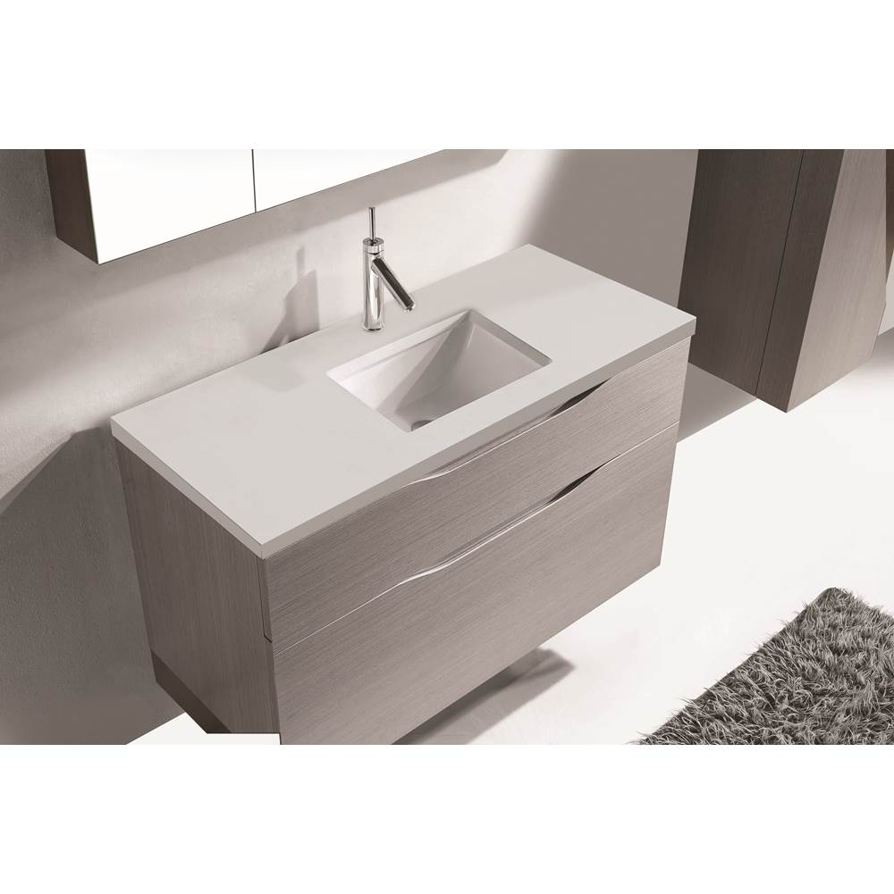 Madeli - Madeli Quartzstone Countertop, 42'' x 18'' x 3/4'', Single Faucet Hole in White - White