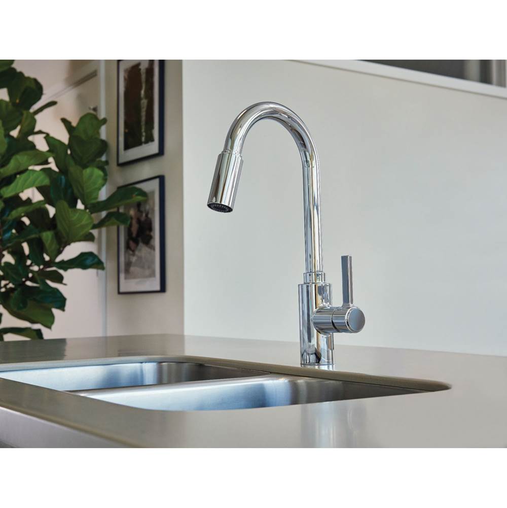 Genta LX Single-Handle Pull-Down Sprayer Modern Kitchen Faucet with Reflex and Power Boost Chrome