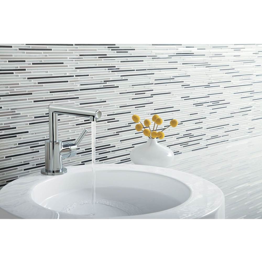 Arris One-Handle Single Hole Modern Bathroom Faucet, Chrome