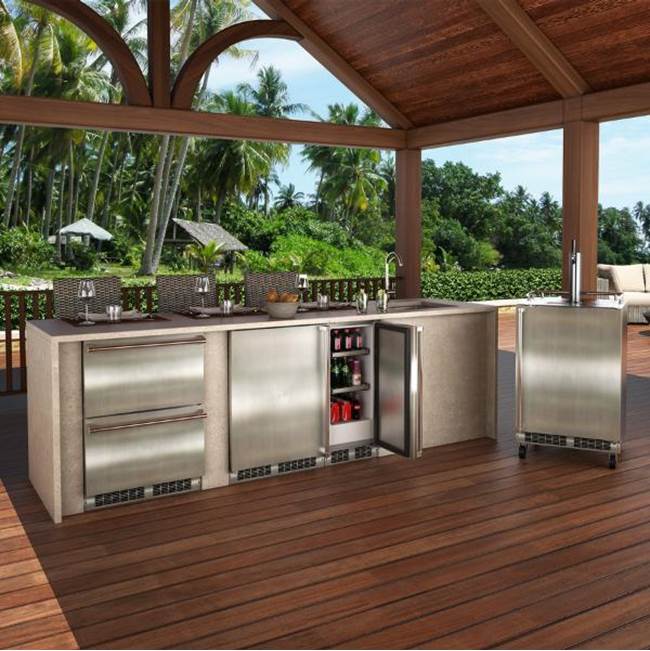 24'' Mobile Outdoor Dispenser, Single Beer & Beverage Tap, Stainless Steel Door, Lock, Reversible Door