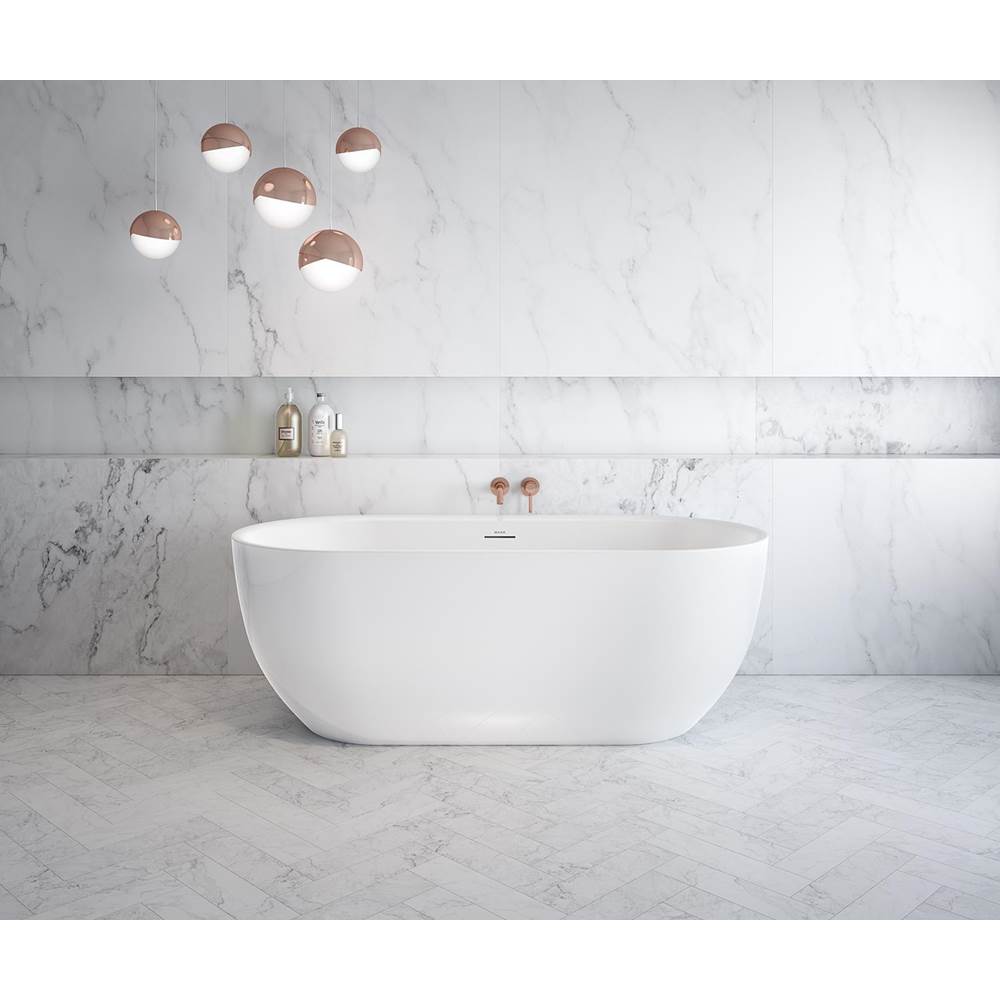 Maax - Tosca 6732 Acrylic Freestanding Center Drain Bathtub in White with White Skirt - White