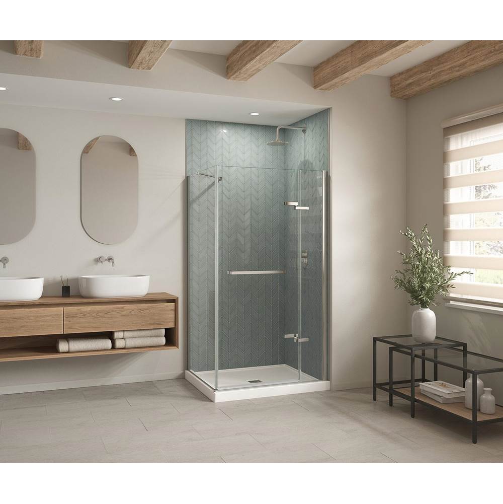 Maax - B3X 4236 Acrylic Corner Right Shower Base with Anti-slip Bottom with Center Drain in White - White