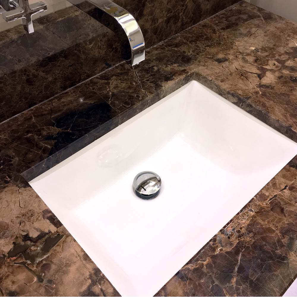 18 Inch x 13 Inch Undermount Ceramic Sink In White