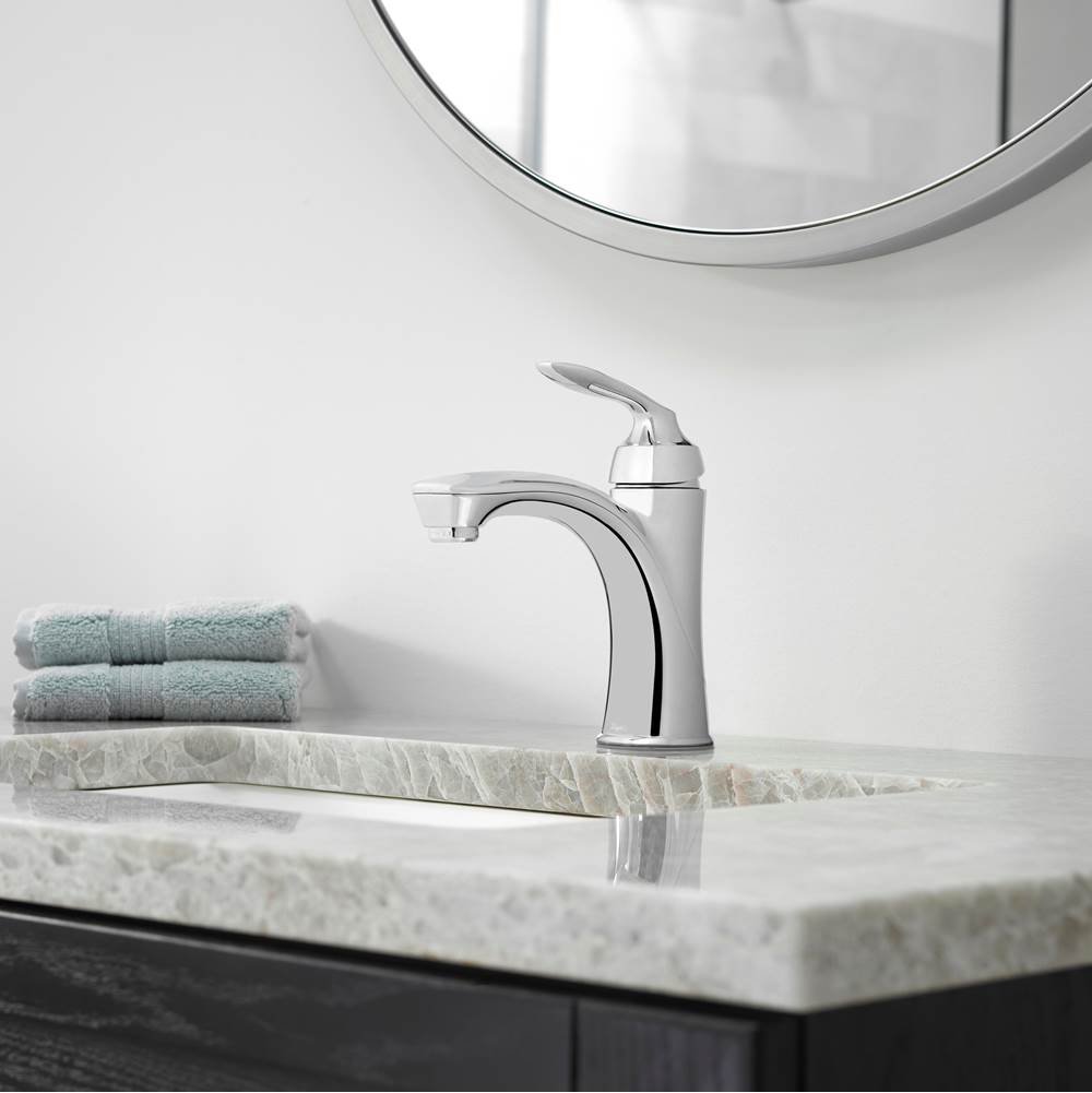 Avalon Single-Handle 4'' Centerset Bathroom Faucet in Polished Chrome