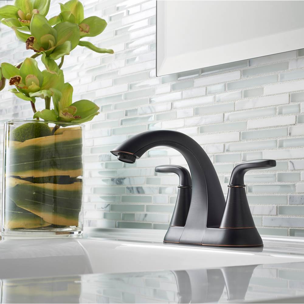 Pasadena 2-Handle 4'' Centerset Bathroom Faucet in Polished Chrome