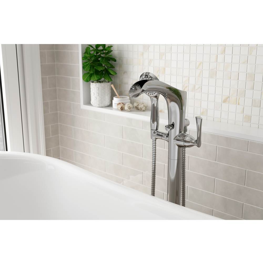 Rhen Tub Filler with Handshower in Matte Black