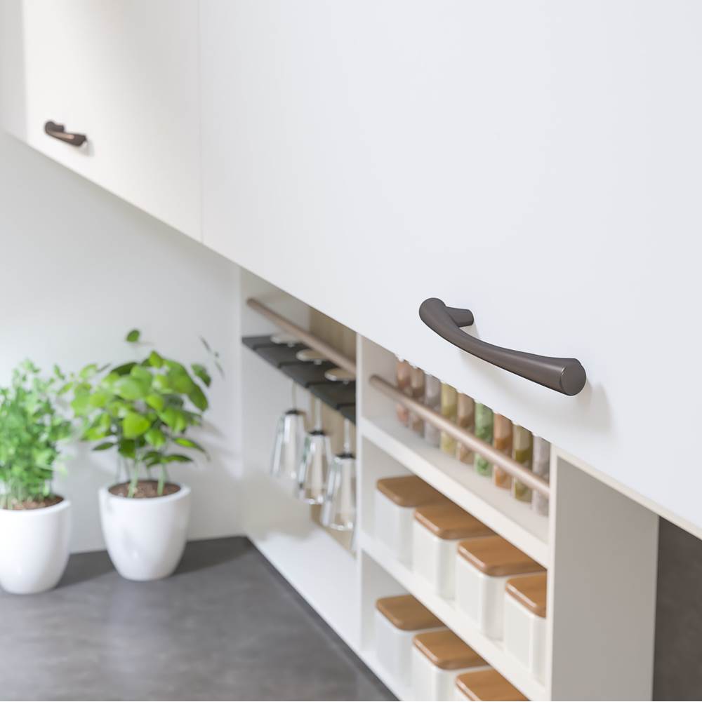 Contemporary Metal Pull - 5183