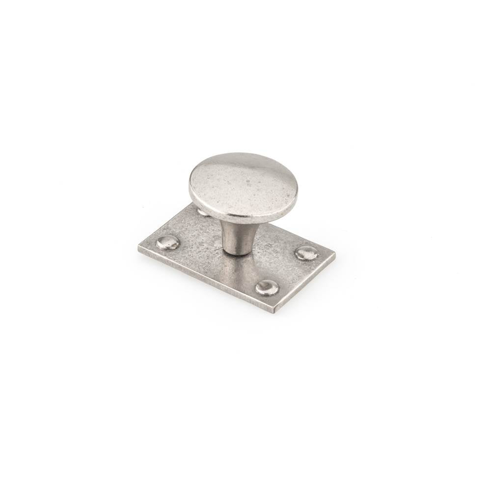 Richelieu America - Traditional Iron Knob - 6583 - Newcastle Antique Polished Nickel