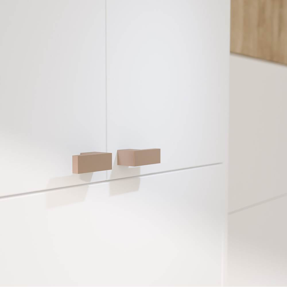 Contemporary Metal Pull - 7976