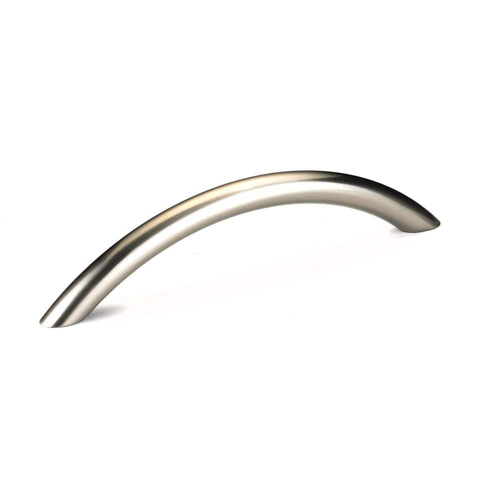 Richelieu America - Contemporary Metal Pull - 1540 - Brushed Nickel