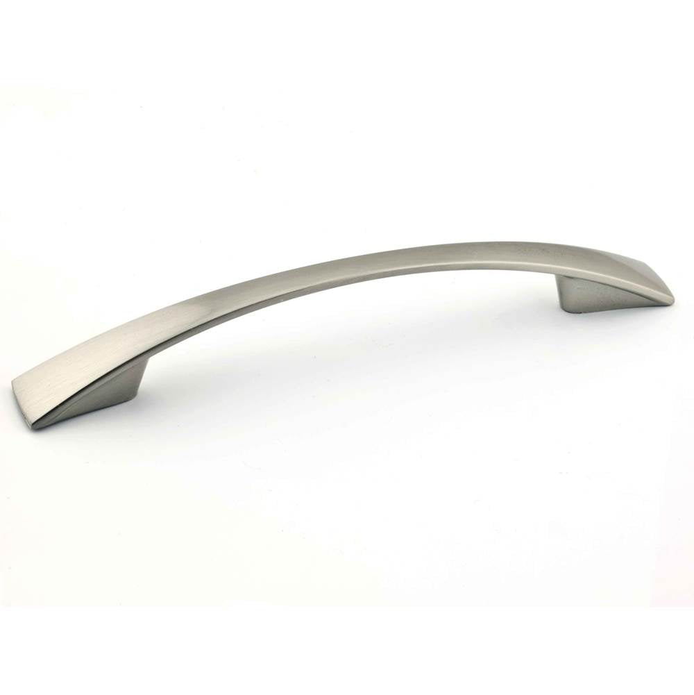 Richelieu America - Contemporary Metal Pull - 5213 - Brushed Nickel