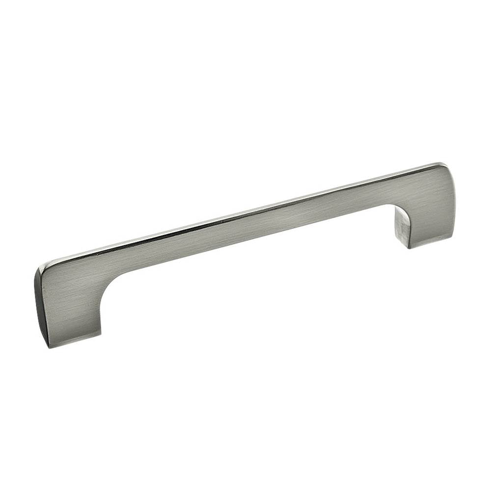 Richelieu America - Contemporary Metal Pull - 814 - Brushed Nickel
