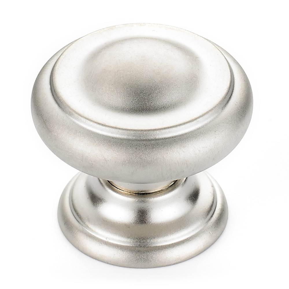 Richelieu America - Traditional Metal Knob - 8632 - Matte Nickel