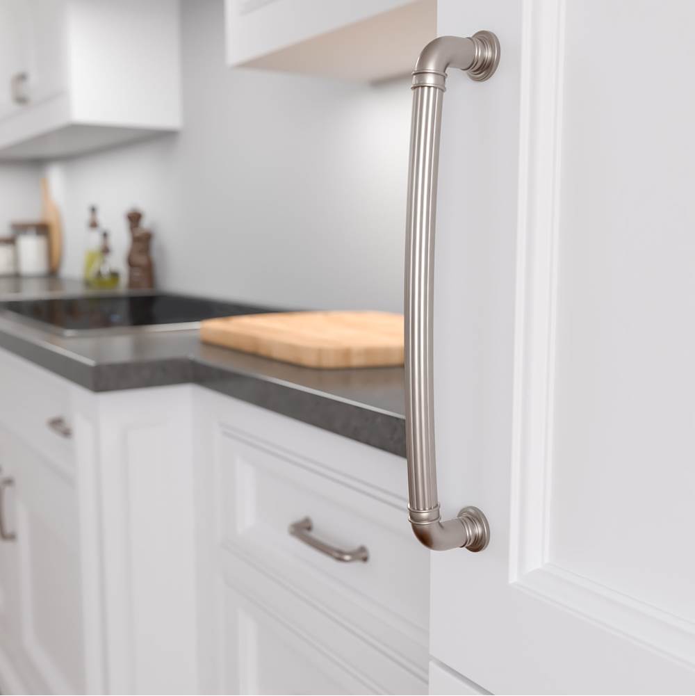Traditional Metal Pull - 8818