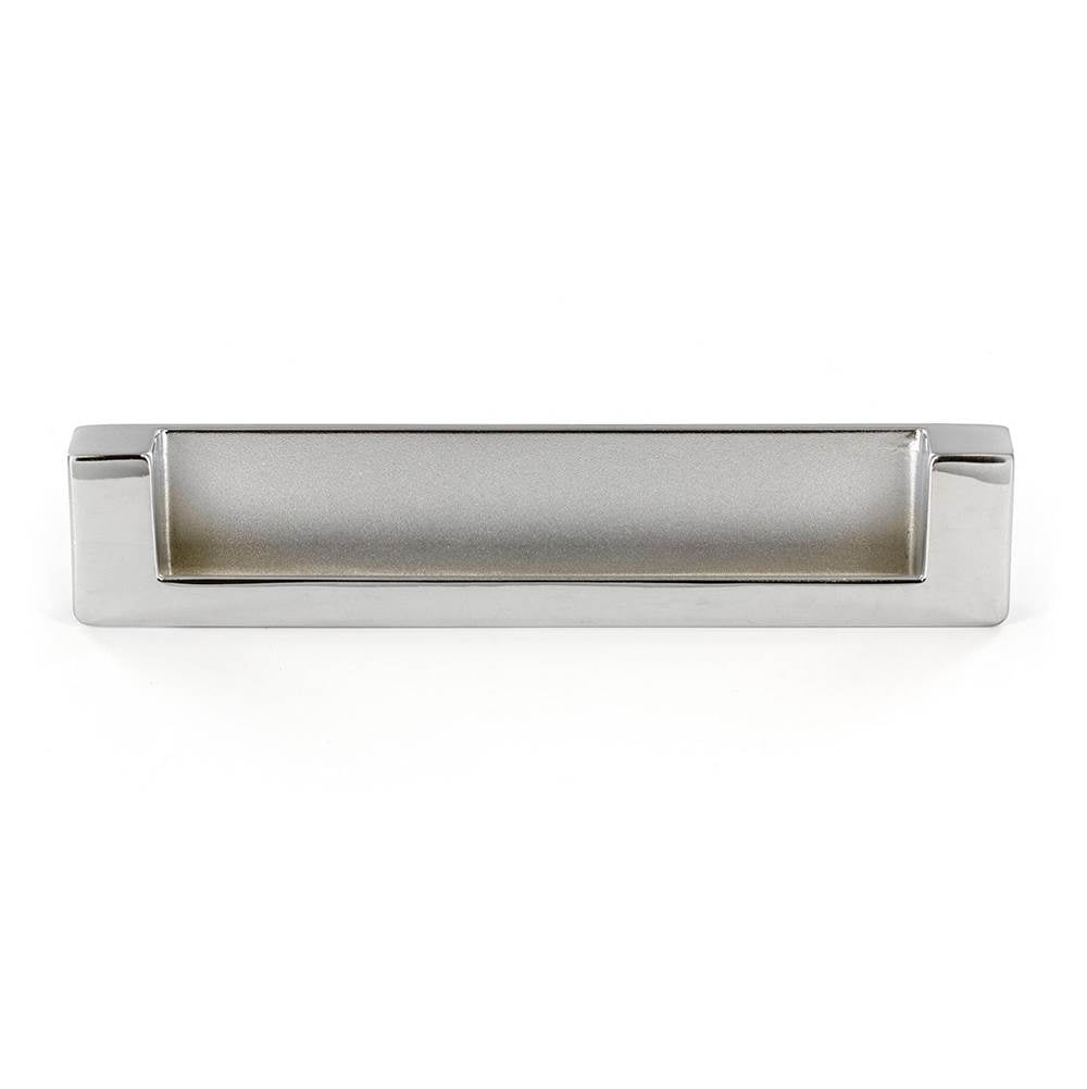 Contemporary Metal Edge Pull - 8971