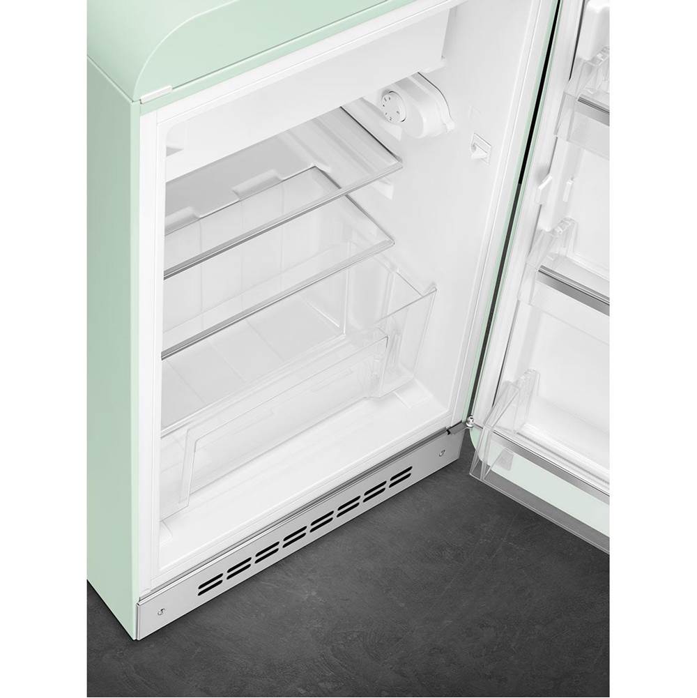 FAB10 Retro 22'' Refrigerator w/Freezer Compartment. Black. Right Hinge ONLY