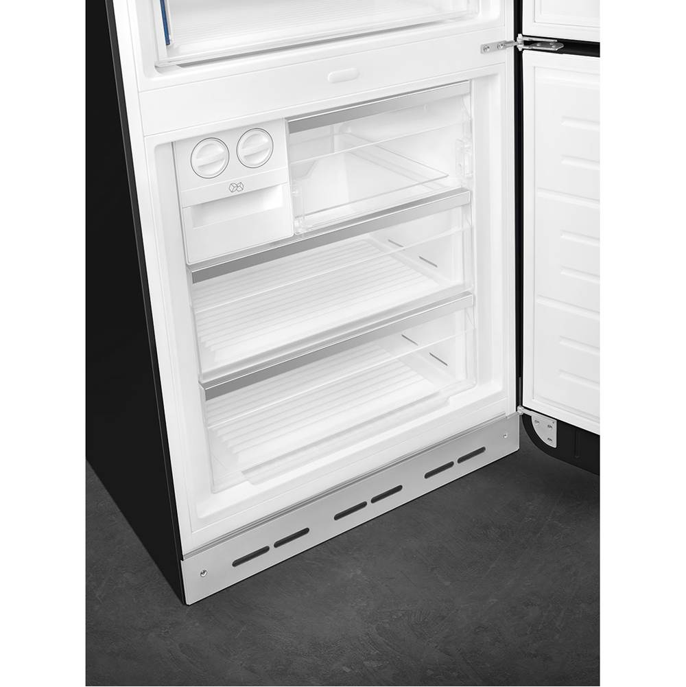 FAB38 Retro 70cm Refrig w/ Bottom Freezer. 18 cu ft. Black. Right Hinge