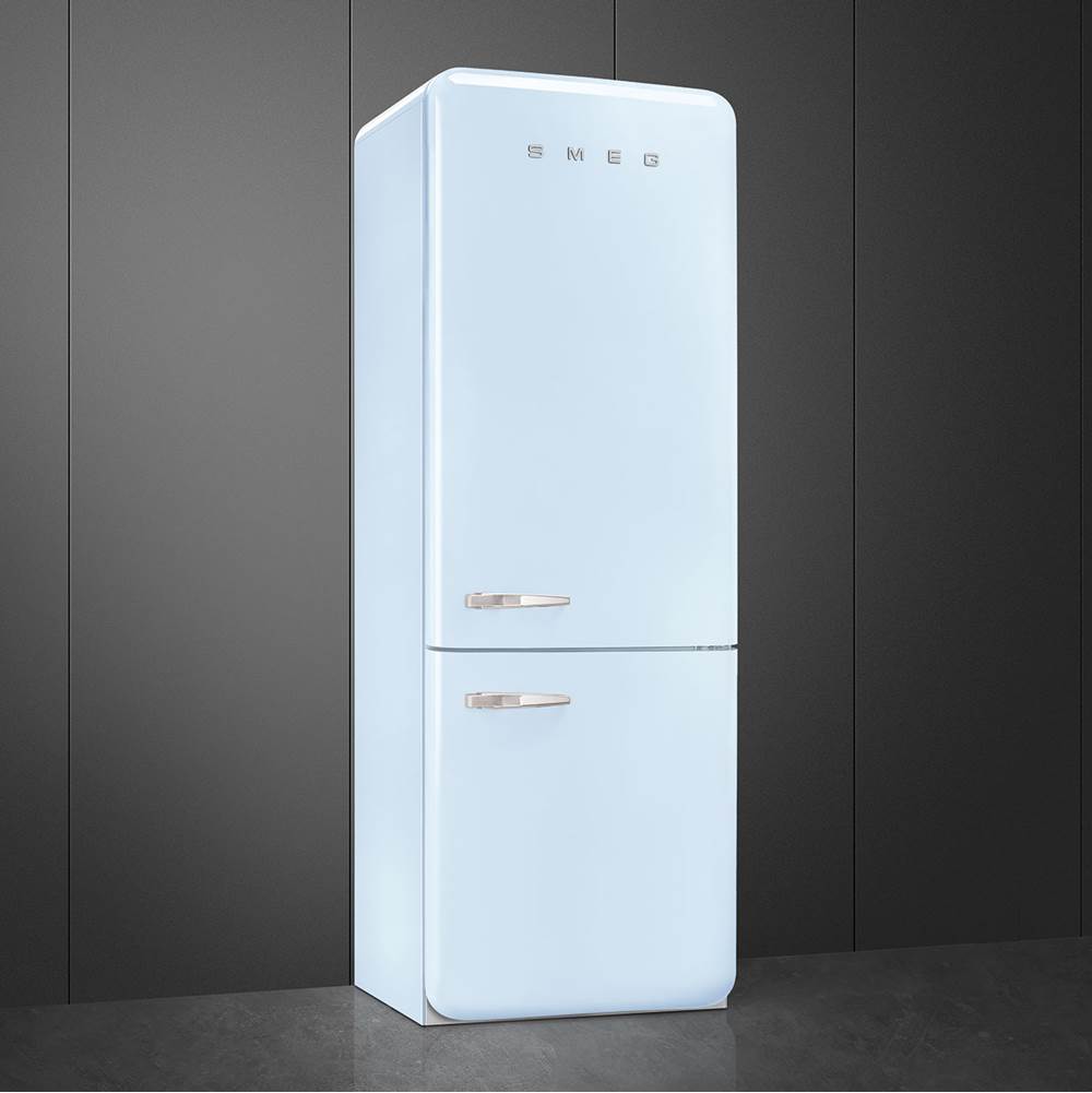 FAB38 Retro 70cm Refrig w/ Bottom Freezer. 18 cu ft. Black. Right Hinge
