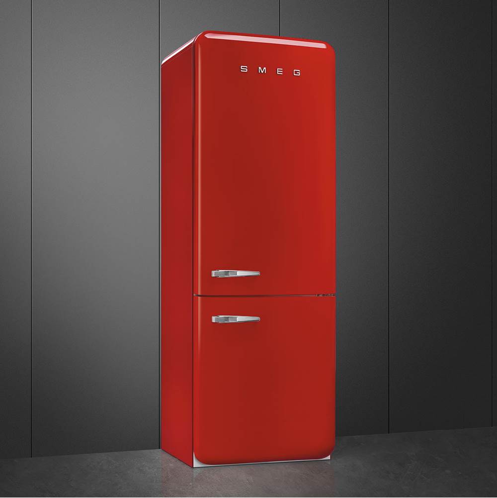 FAB38 Retro 70cm Refrig w/ Bottom Freezer. 18 cu ft. Black. Right Hinge