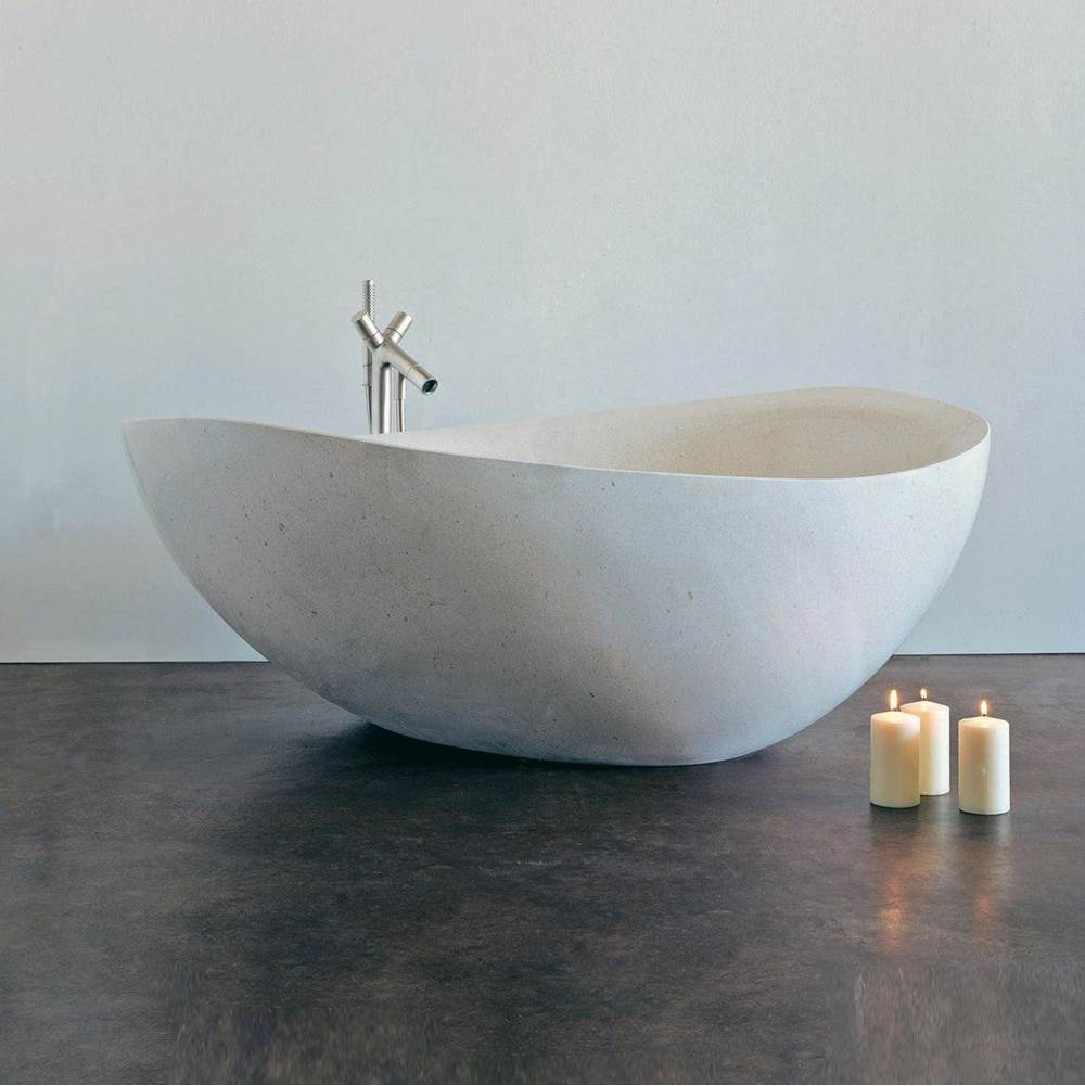 Stone Forest - Papillon Bathtub - Desert Cream Limestone