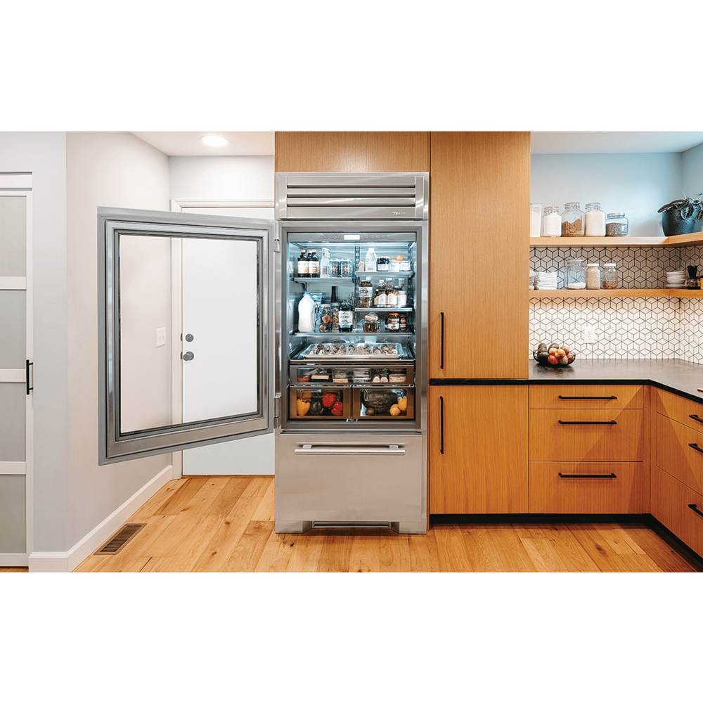 36'' Refrigerator/Bottom Freezer - Stainless Steel - Stainless Solid Door - Hinged Left (L)
