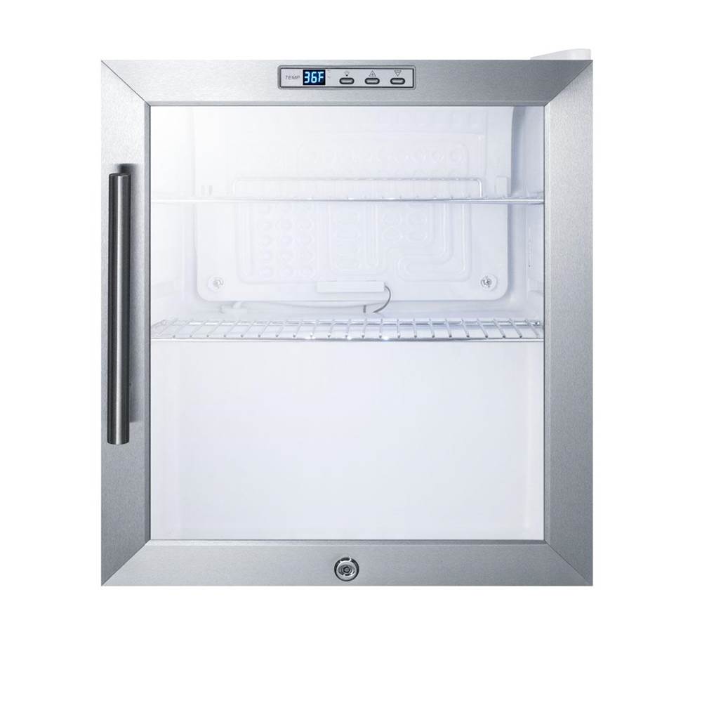 Summit Appliance - Compact Beverage Center