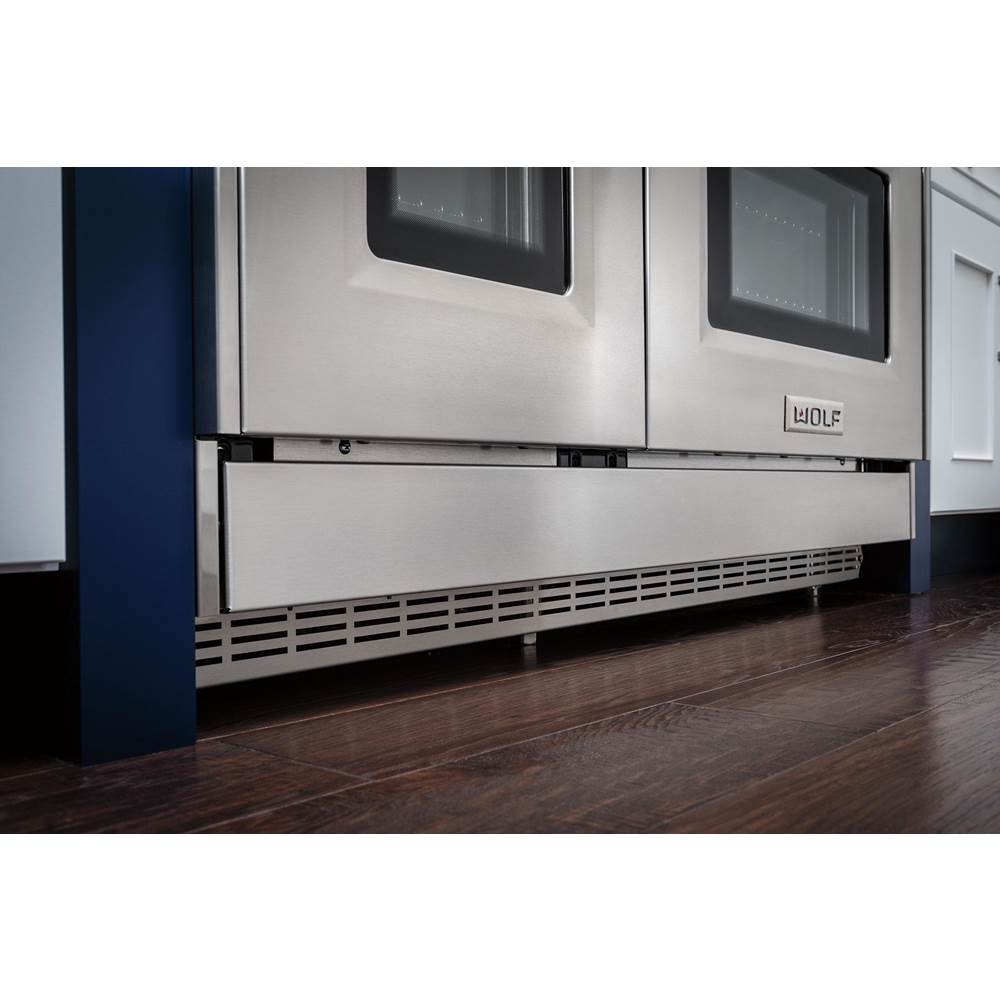 Wolf - Kickplate, 30 - Gas Range - No Finish Group