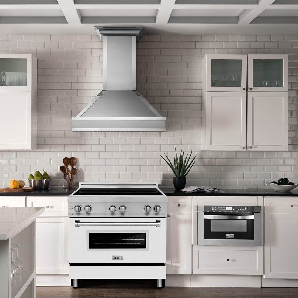 36'' 4.6 cu. ft. Induction Range with a 4 Element Stove and Electric Oven in White Matte