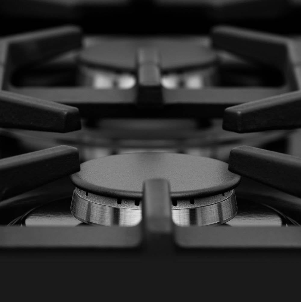 30'' Porcelain Rangetop in Black Stainless Steel with 4 Gas Brass Burners