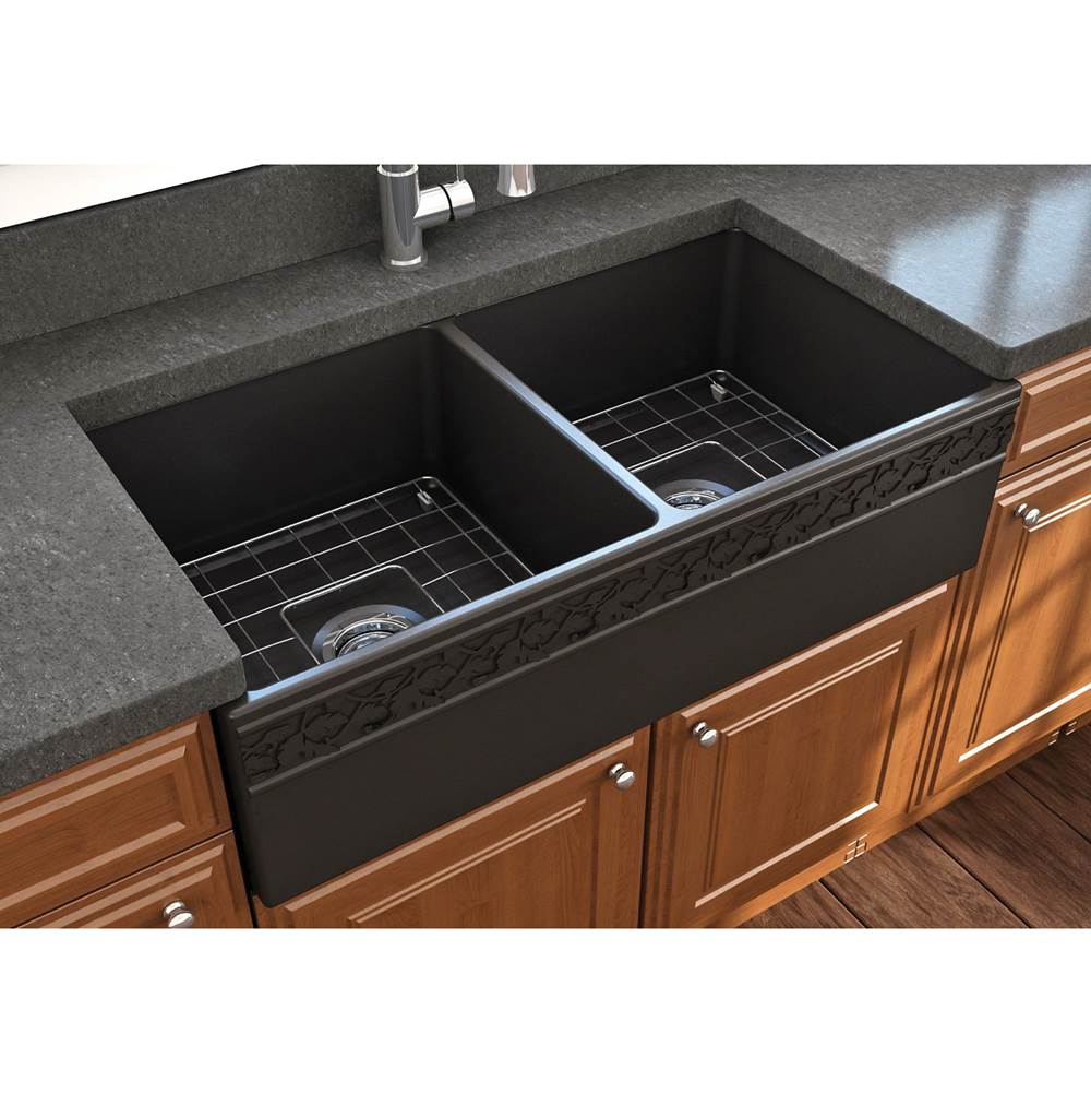 BOCCHI Vigneto Apron Front Fireclay 36 in. Double Bowl Kitchen Sink with Protective Bottom Grids and Strainers in Matte Black