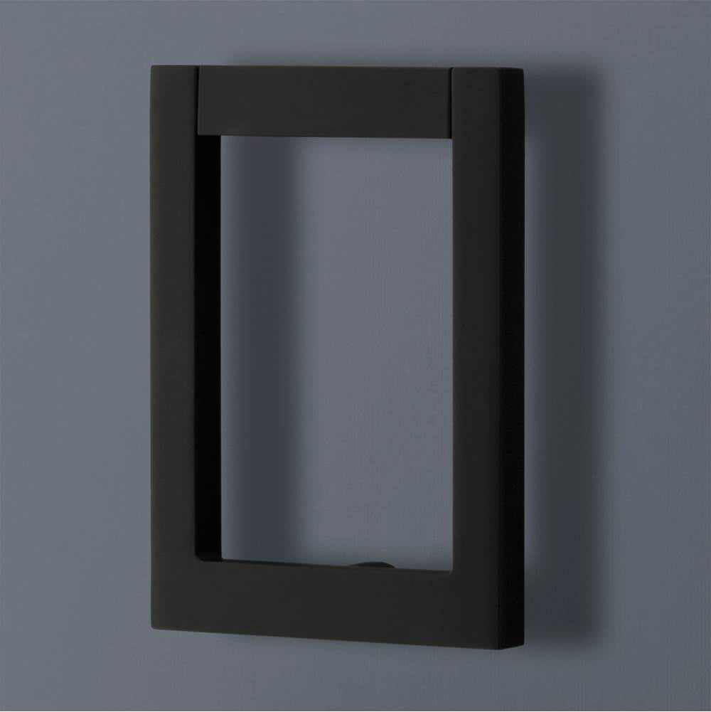 0183 CNT SQ DR KNCKR 003