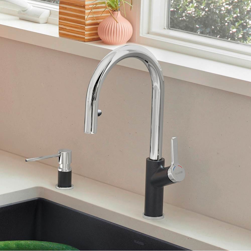 Urbena Pull-Down Dual-Spray Kitchen Faucet - Chrome