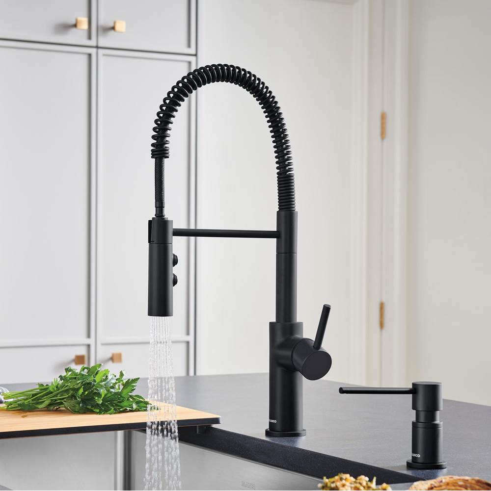 Catris Semi-Pro Pull-Down Dual-Spray Kitchen Faucet - Matte Black