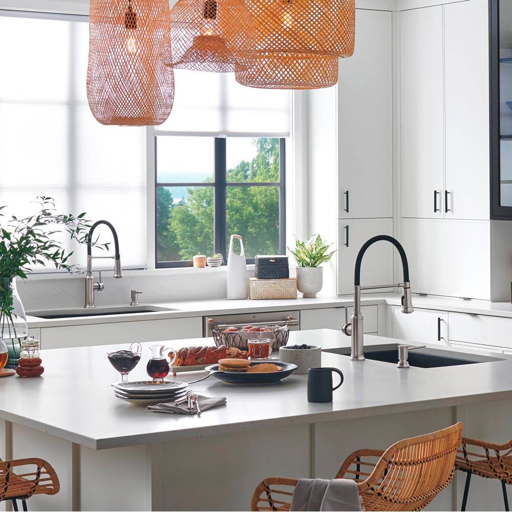 Empressa Semi-Pro Pull-Down Dual-Spray Kitchen Faucet - Chrome