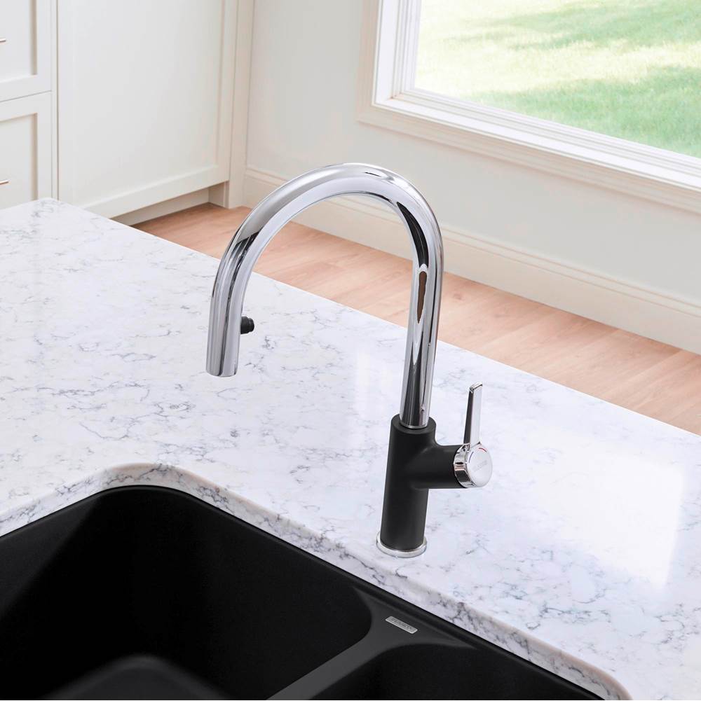Urbena Pull-Down Dual-Spray Kitchen Faucet - Chrome
