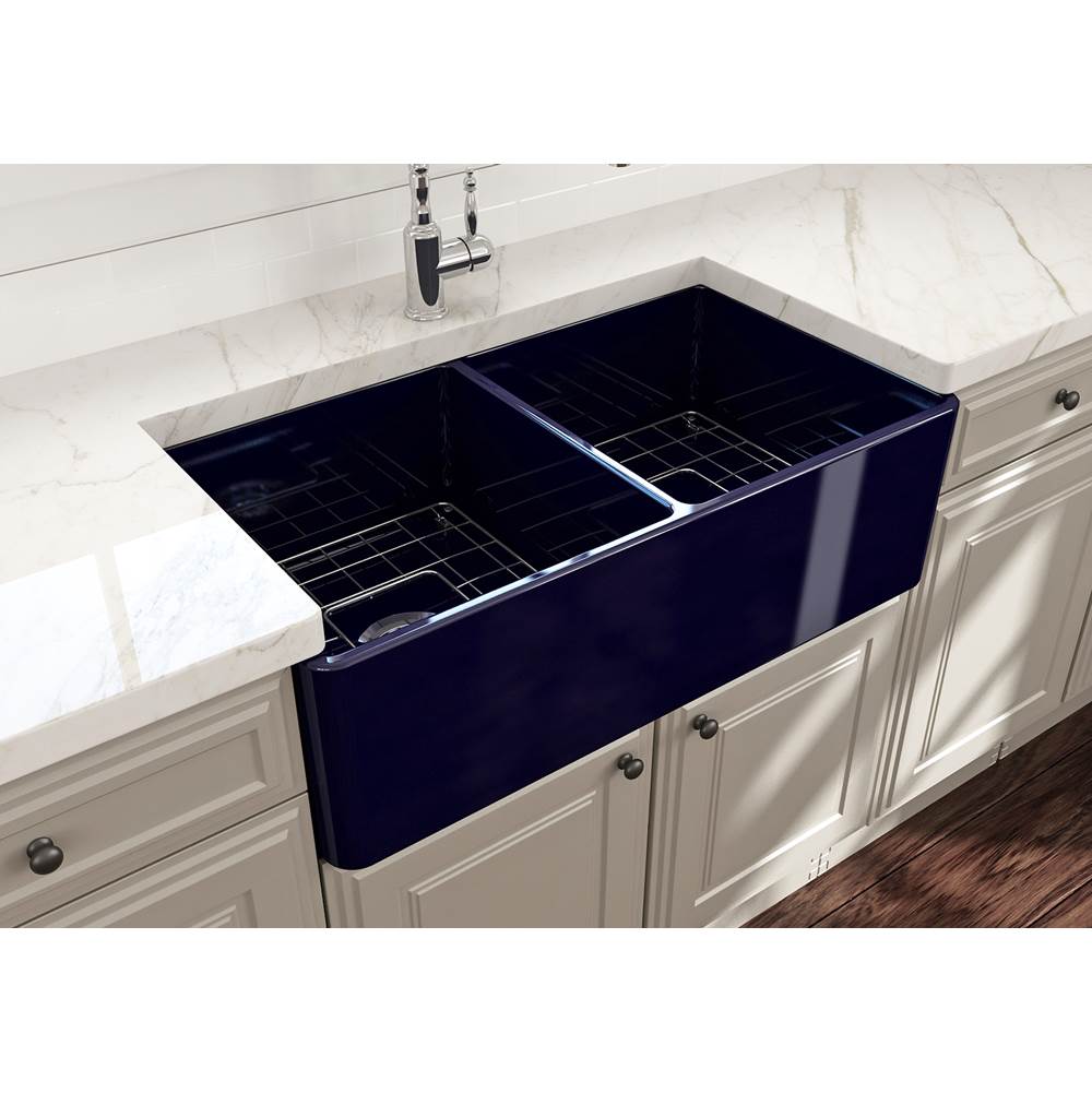 Classico Farmhouse Apron Front Fireclay 33 in. Double Bowl Kitchen Sink with Protective Bottom Grids and Strainers in White