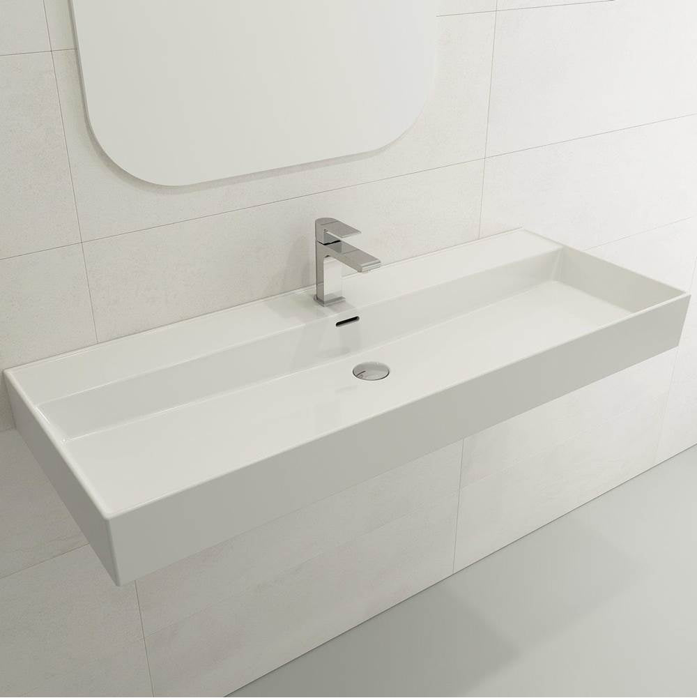BOCCHI - Milano Wall-Mounted Sink Fireclay 47.75 in. 1-Hole with Overflow in White - White