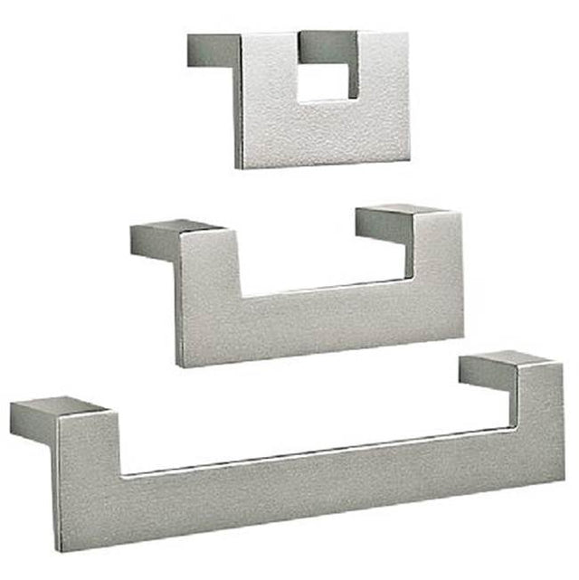 Bouvet - Cabinet Pull - Satin Chrome 040