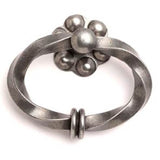 Bouvet - Classic Ring Handle with Rosette - Pewter 012