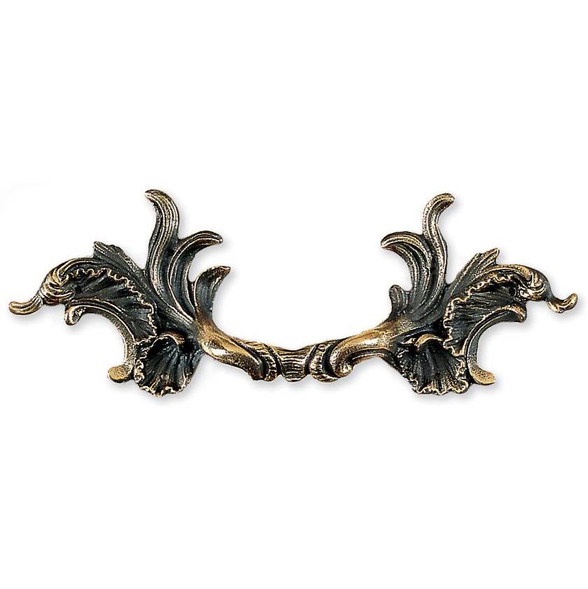 Bouvet - Period Cabinet Pull - Antique Bronze