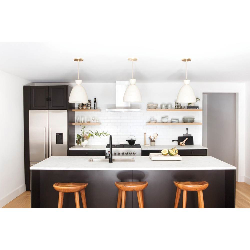 Solna Single Handle Pull-Down Kitchen Faucet