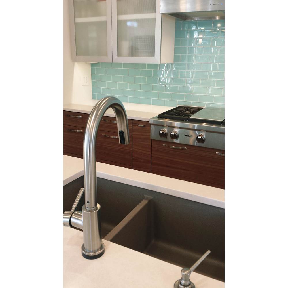 Solna SmartTouch Pull-Down Kitchen Faucet